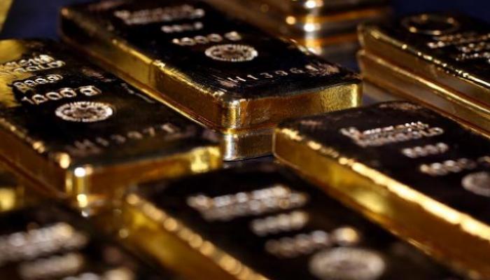 الذهب يتجه لتسجيل أكبر تراجع أسبوعي في 37 عاما