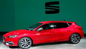 طراز Leon lk شركة SEAT الإسبانية لصناعة السيارات - رويترز