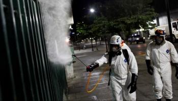 انتشار فرق التطهير في دول العالم لمكافحة كورونا - أرشيفية