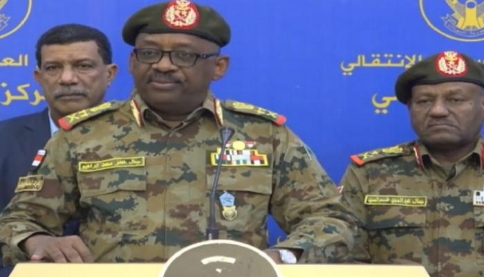 وزير الدفاع السوداني الراحل جمال عمر - أرشيفية