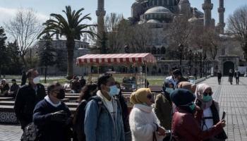 كورونا يتفشى في تركيا