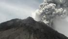 Endonezya'da Merapi Yanardağı'nda son 24 saatte 3 patlama