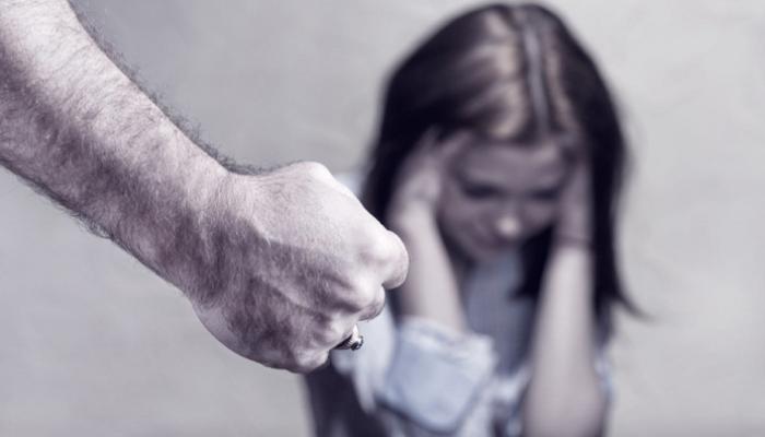 زيادة أعمال العنف ضد المرأة في تركيا بعد بدء الحجر المنزلي