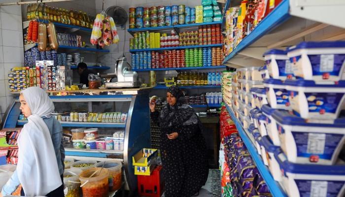متجر سلع غذائية في مصر - رويترز