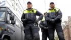 هولندا تعتقل رجلين أحدهما مسلح بمطار سخيبول