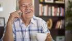 "السعادة للجميع".. خط هاتفي كندي لتسلية المسنين في عزلة كورونا