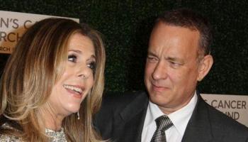 النجمة ريتا ويلسون وزوجها النجم توم هانكس