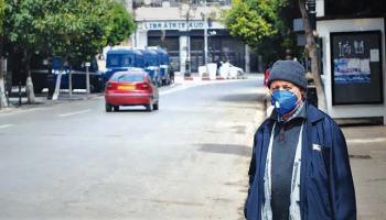 شوارع الجزائر العاصمة خالية بعد تطبيق الحجر الصحي