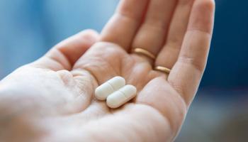 الباحثون نصحوا باستخدام الإيبوبروفين لعلاج كورونا - أرشيفية