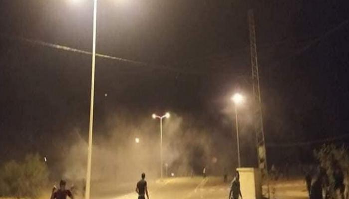 احتجاجات ليلية في تونس بسبب البطالة