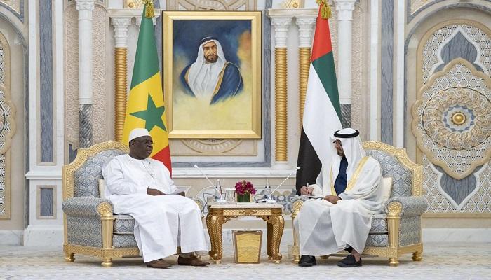 الشيخ محمد بن زايد آل نهيان خلال لقاء سابق مع رئيس السنغال ماكي سال