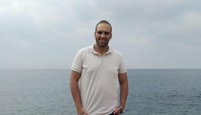 الشاب المصري أحمد مصطفى