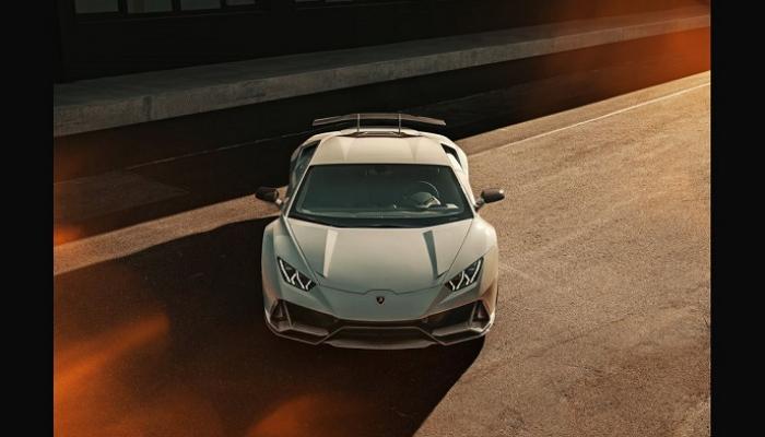 لامبورجيني HURACÁN EVO