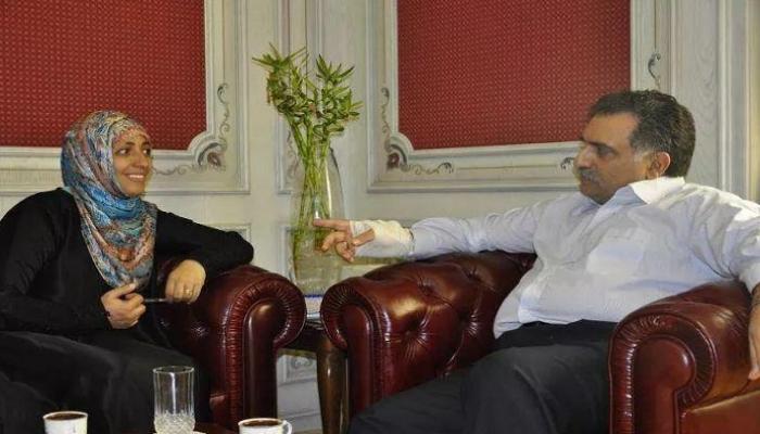 الإخوانية توكل كرمان مع الإرهابي عزمي بشارة