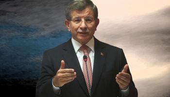  أحمد داود أوغلو رئيس حزب 