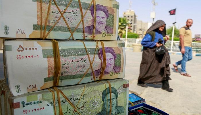 عملات ورقية إيرانية