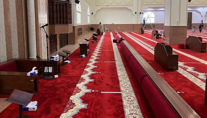 عدم التزاحم عند دخول المساجد من إجراءات الوقاية