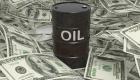 الدولار ينهي مسلسل الخسائر والنفط يتخلى عن مكاسبه