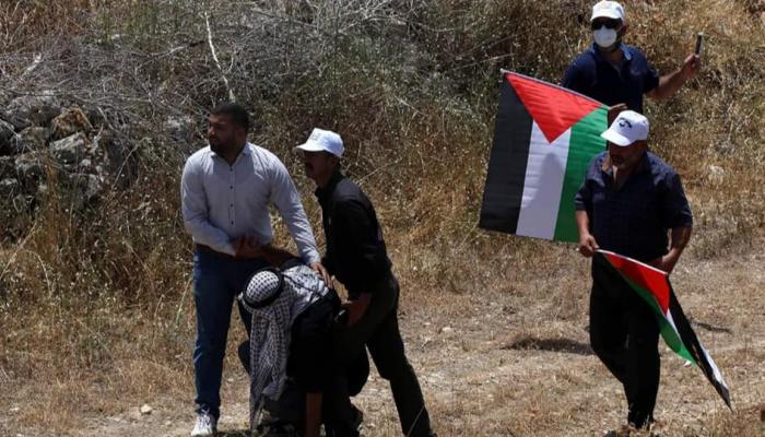 إصابة خلال المواجهات في قوصين بمحافظة نابلس شمال الضفة الغربية