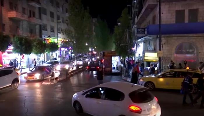 الحياة تعود إلى شوارع فلسطين بعد تخفيف قيود كورونا