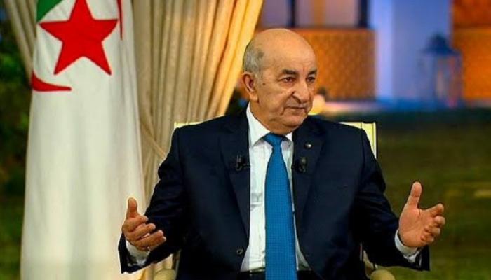 الرئيس الجزائري خلال مقابلة صحفية مع وسائل إعلام محلية