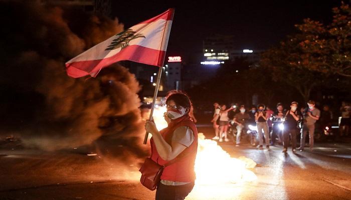العنف أصبح شعار المظاهرات في لبنان - أرشيفبة