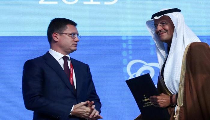 وزير الطاقة السعودي الأمير عبدالعزيز بن سلمان ونظيره الروسي ألكسندر نوفاك