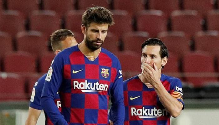 ميسي وبيكيه من مواجهة برشلونة ضد إشبيلية