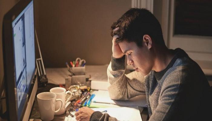 يجب تخفيف الضغط النفسي على الطلاب خلال فترة الامتحانات