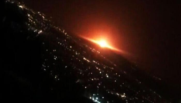 Une explosion vue dans le ciel de Téhéran — Twitter.