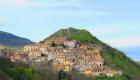 ما السر وراء خلو بلدة إيطالية من كورونا؟