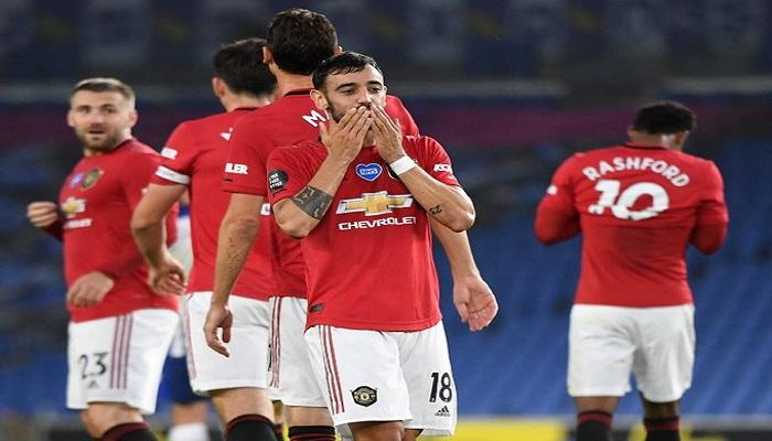 برونو فرنانديز ولاعبو مانشستر يونايتد