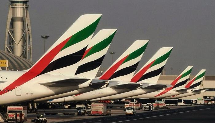 الإمارات تفتح باب السفر
