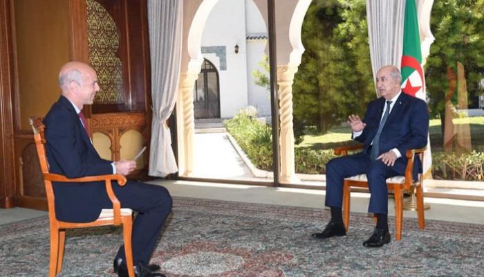 الرئيس الجزائري عبدالمجيد تبون خلال لقائه في فرانس 24