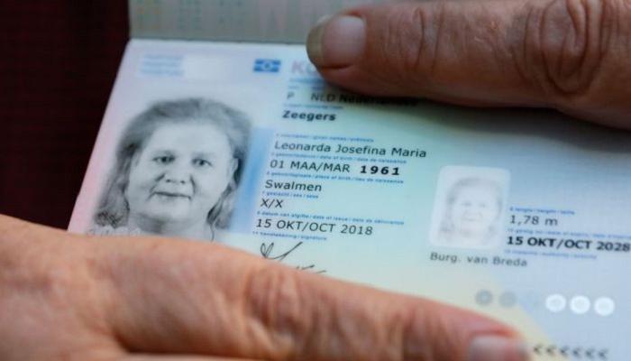 نموذج لهوية شخصية هولندية