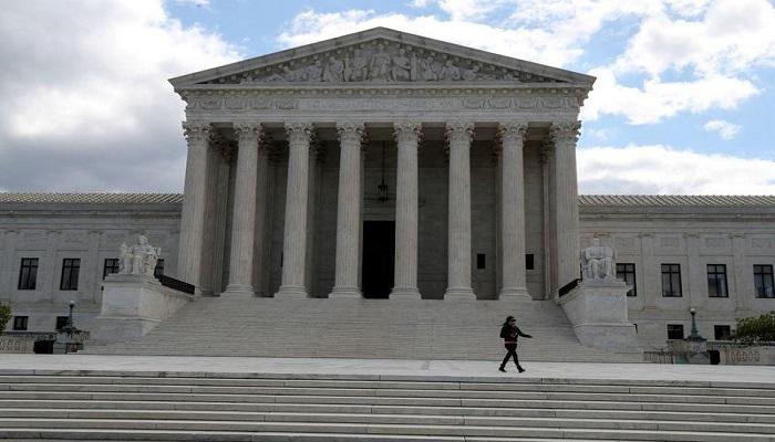 المحكمة العليا الأمريكية  تقيد  الناخبين في السباق الرئاسي