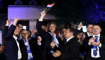 رئيس وزراء كرواتيا أندريه بلينكوفيتش بين أنصاره