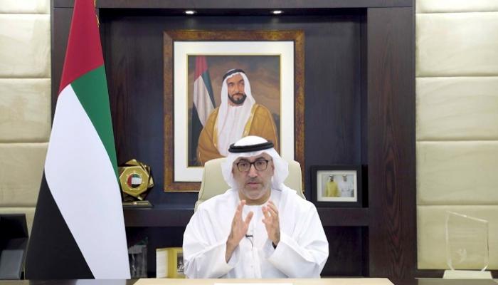 عبدالرحمن بن محمد العويس، وزير الصحة ووقاية المجتمع الإماراتي