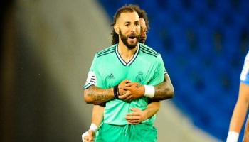 كريم بنزيمة مهاجم ريال مدريد