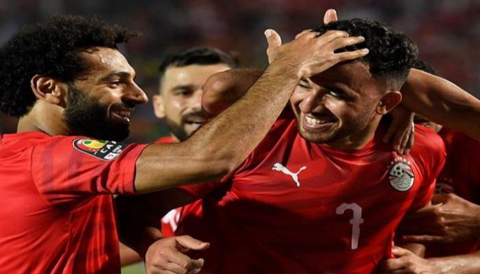 محمد صلاح ومحمود حسن تريزيجيه