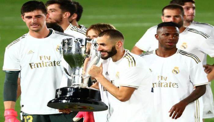 احتفالية لاعبي ريال مدريد بالتتويج