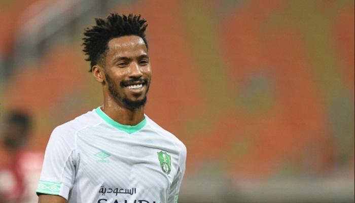 سلمان المؤشر لاعب الأهلي السعودي