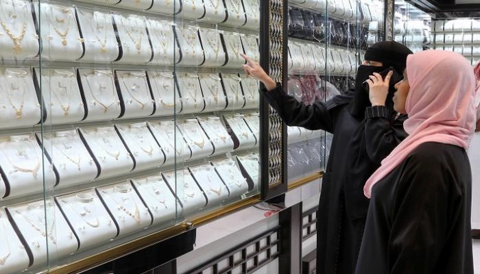 متجر لبيع الذهب في السعودية - رويترز