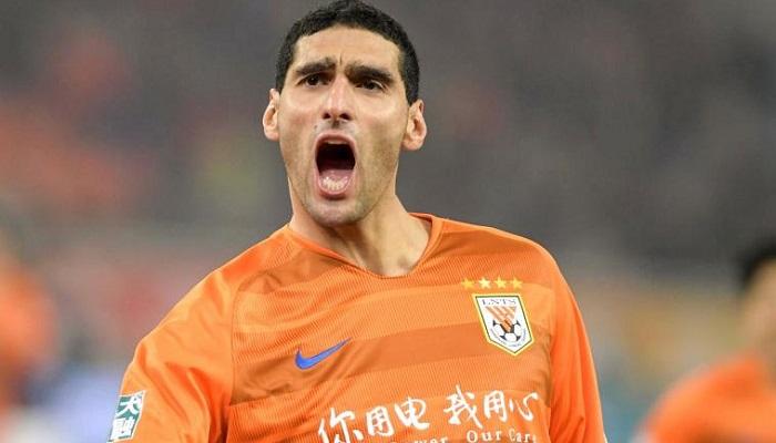 مروان فيلايني لاعب فريق شاندونج لونينج الصيني
