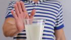 ما سبب المغص بعد شرب الحليب؟