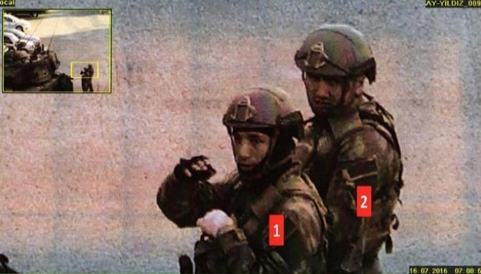 تورجاي بيريشان خلال عمله في القوات الخاصة