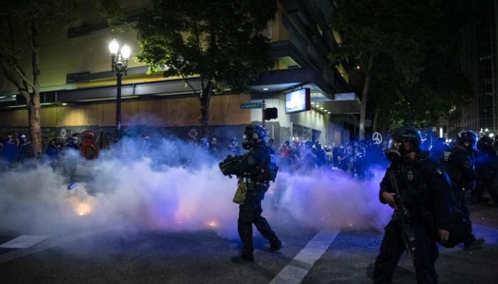 Manifestations nocturne a Portland - AP