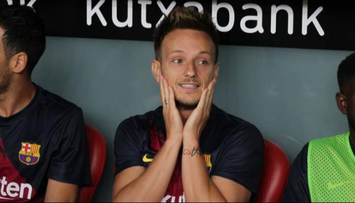 الكرواتي إيفان راكيتيتش لاعب برشلونة الإسباني