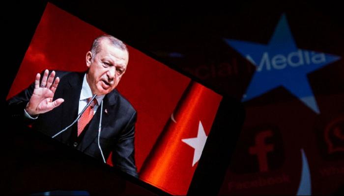 الحكومة التركية تسعى لخنق حرية التعبير على مواقع التواصل