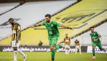 عمر السومة مهاجم الأهلي السعودي